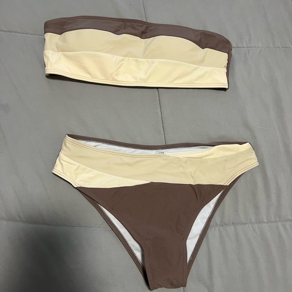 Bandeau Bikini - Picture 3 of 5